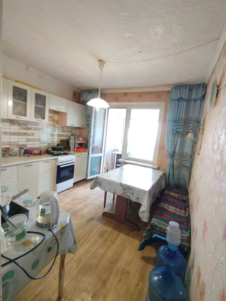 4-комнатная квартира, 102 м², 5/5 этаж, фото 4