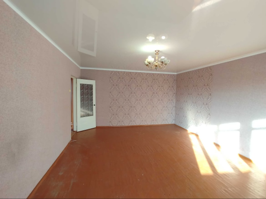 2-комнатная квартира, 56 м², 3/5 этаж